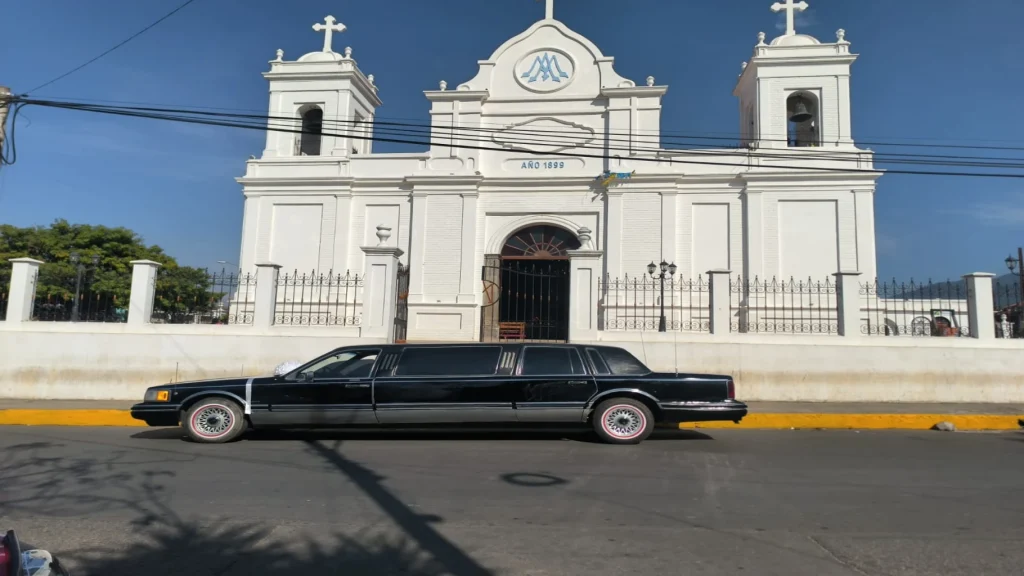 alquiler de limusina el salvador