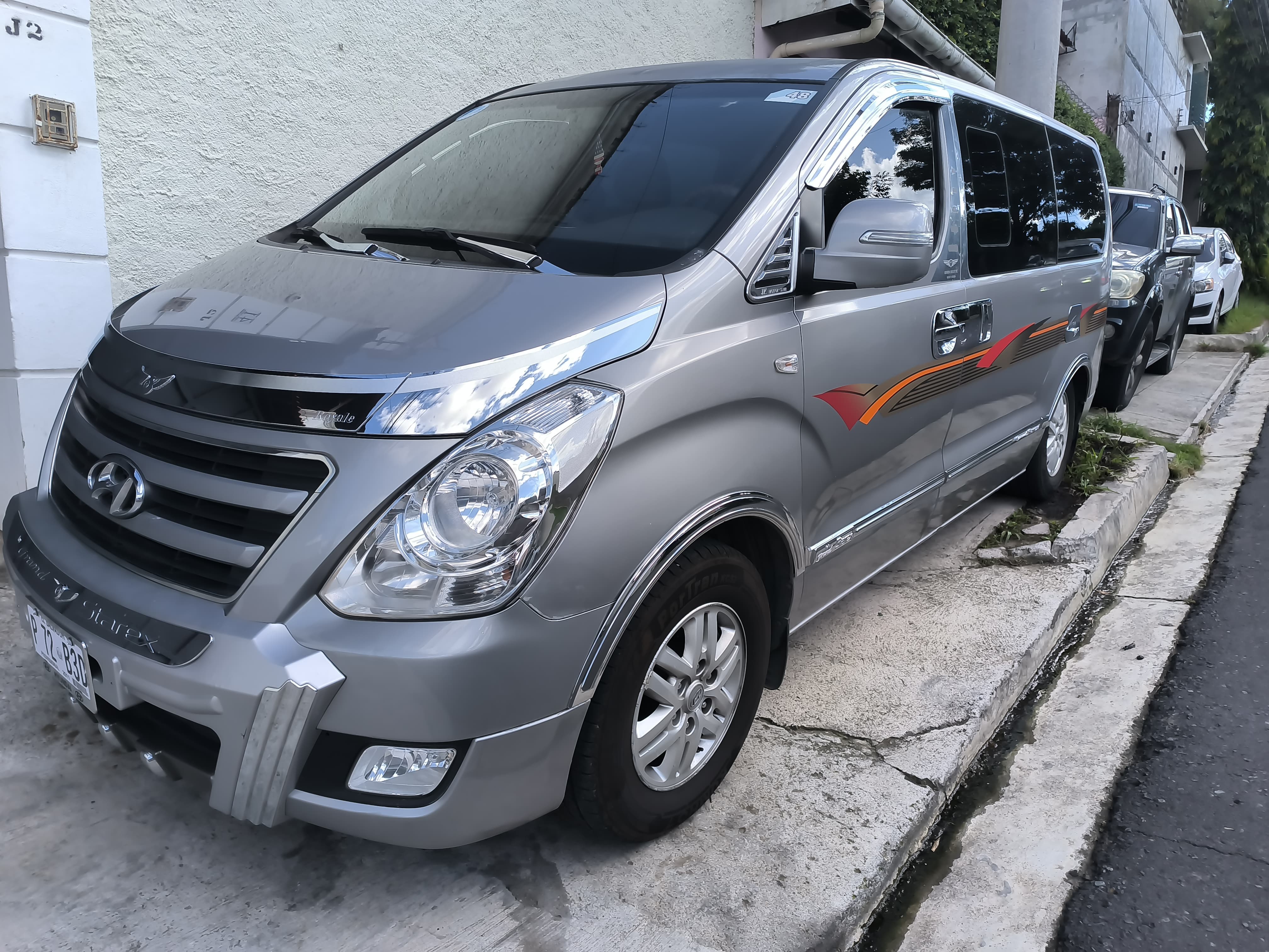 Hyundai Starex H1 para viajes