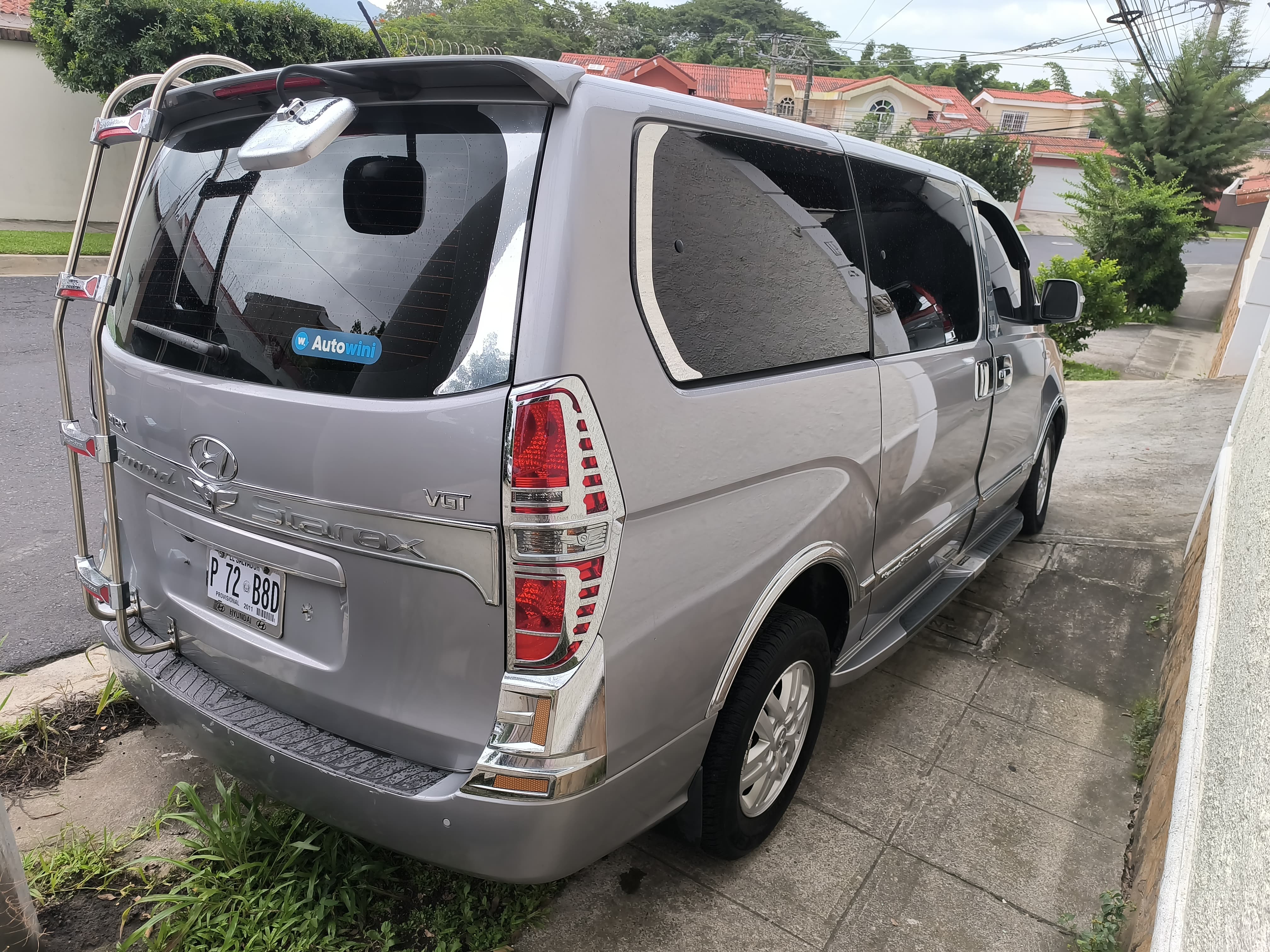 Hyundai Starex H1 ClassicCarsV